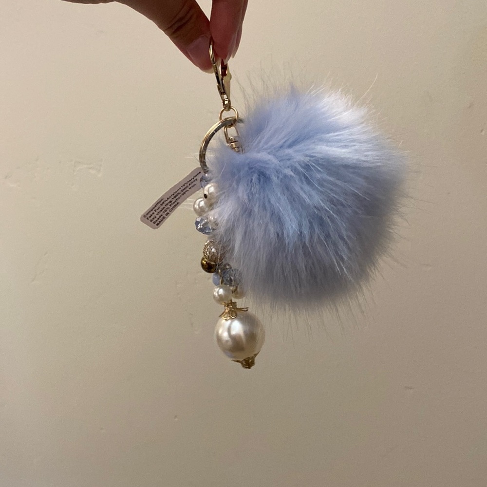 NWT Blue Faux Fur Puff Ball Pearl Bead Keychain